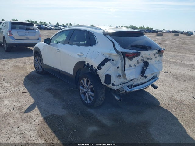 45002128 :رقم المزاد ، 3MVDMADM9MM217122 vin ، 2021 Mazda Cx-30 Premium مزاد بيع