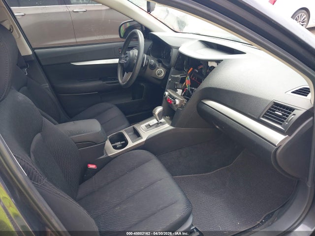 2011 Subaru Outback 2.5i მანქანა იყიდება აუქციონზე, vin: 4S4BRBAC1B3374536, აუქციონის ნომერი: 45002162