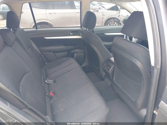2011 Subaru Outback 2.5i მანქანა იყიდება აუქციონზე, vin: 4S4BRBAC1B3374536, აუქციონის ნომერი: 45002162