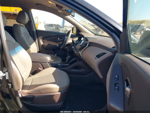 2015 Hyundai Tucson Gls მანქანა იყიდება აუქციონზე, vin: KM8JT3AF0FU108776, აუქციონის ნომერი: 45002281