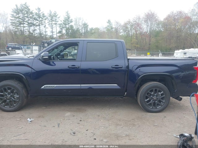 Продажа на аукционе авто 2025 Toyota Tundra Platinum, vin: 5TFNA5DB5SX307041, номер лота: 45002285