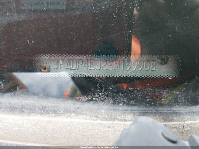 45002291 :رقم المزاد ، 3FADP4EJ2EM199908 vin ، 2014 Ford Fiesta Se مزاد بيع