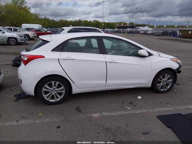 2014 Hyundai Elantra Gt მანქანა იყიდება აუქციონზე, vin: KMHD35LH2EU184358, აუქციონის ნომერი: 45002327