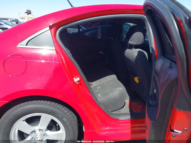 1G1PC5SB3E7425611 Chevrolet Cruze 1lt Auto