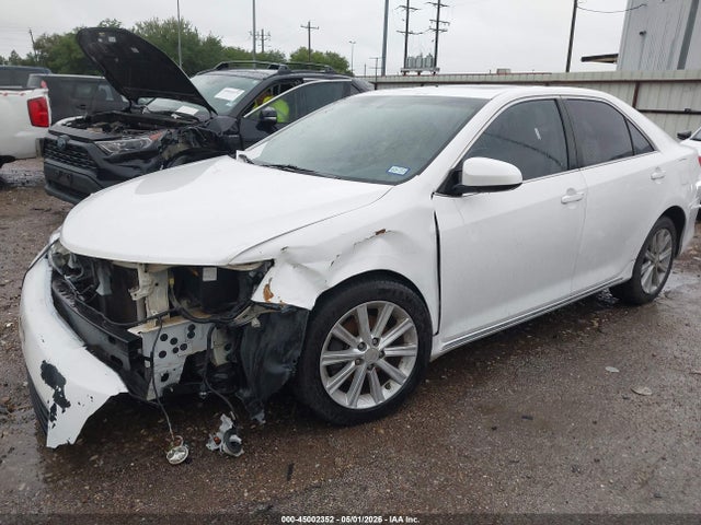 45002352 :رقم المزاد ، 4T1BK1FK7CU501462 vin ، 2012 Toyota Camry Xle V6 مزاد بيع