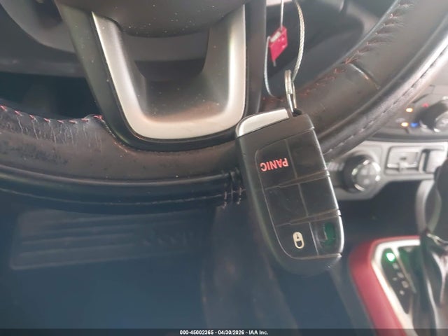 45002365 :رقم المزاد ، ZACCJBCB3JPG92981 vin ، 2018 Jeep Renegade Trailhawk 4x4 مزاد بيع