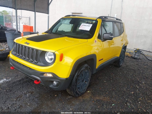 45002365 :رقم المزاد ، ZACCJBCB3JPG92981 vin ، 2018 Jeep Renegade Trailhawk 4x4 مزاد بيع