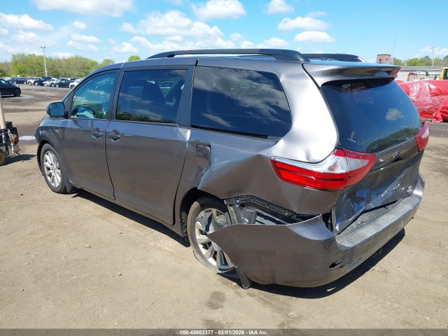 Продаж на аукціоні авто 2017 Toyota Sienna Le 7 Passenger, vin: 5TDJZ3DC1HS181666, номер лоту: 45002377
