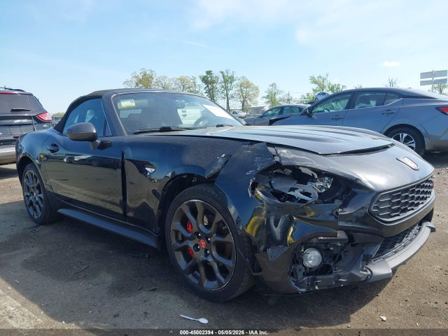 2018 Fiat 124 Spider Abarth მანქანა იყიდება აუქციონზე, vin: JC1NFAEK5J0137227, აუქციონის ნომერი: 45002394