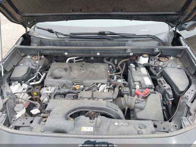 45002413 :رقم المزاد ، 2T3A1RFV1MC184960 vin ، 2021 Toyota Rav4 Xle Premium مزاد بيع