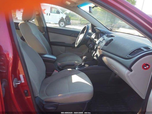 45002420 :رقم المزاد ، KNAFU4A21B5417636 vin ، 2011 Kia Forte Ex مزاد بيع