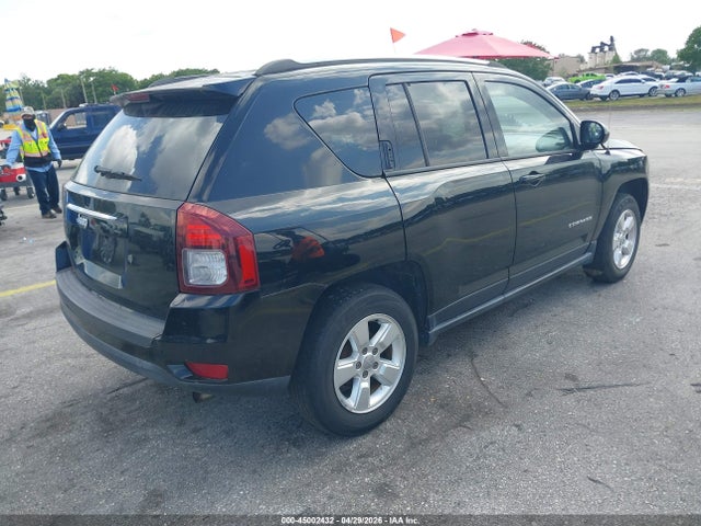 2015 Jeep Compass Sport მანქანა იყიდება აუქციონზე, vin: 1C4NJCBA8FD143628, აუქციონის ნომერი: 45002432