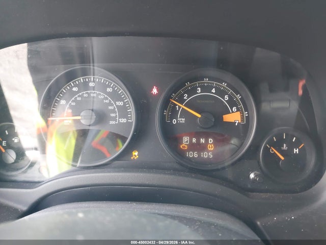 2015 Jeep Compass Sport მანქანა იყიდება აუქციონზე, vin: 1C4NJCBA8FD143628, აუქციონის ნომერი: 45002432