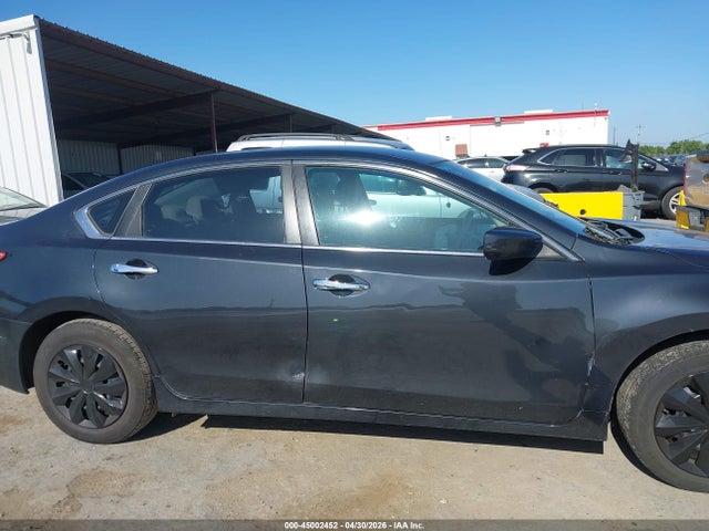 Nissan Altima 2.5 S 2014 1N4AL3AP3EN218006 Image 13
