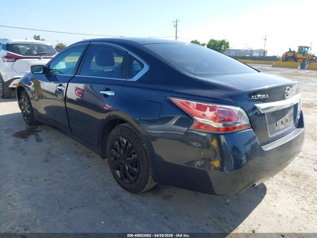 Nissan Altima 2.5 S 2014 1N4AL3AP3EN218006 Image 3