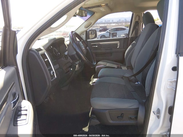 Продаж на аукціоні авто 2019 Ram 1500 Classic, vin: 1C6RR6TT6KS683679, номер лоту: 45002528