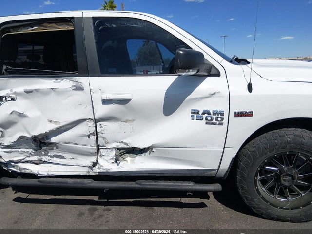 Продаж на аукціоні авто 2019 Ram 1500 Classic, vin: 1C6RR6TT6KS683679, номер лоту: 45002528