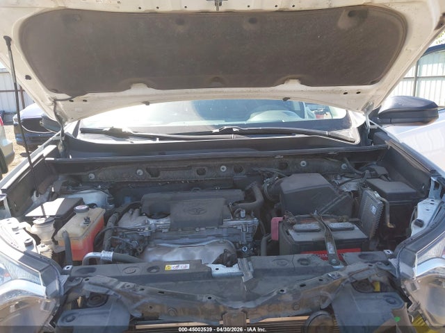 45002539 :رقم المزاد ، JTMBFREV1JJ242811 vin ، 2018 Toyota Rav4 Le مزاد بيع
