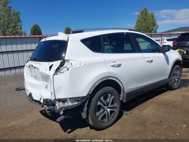 45002539 :رقم المزاد ، JTMBFREV1JJ242811 vin ، 2018 Toyota Rav4 Le مزاد بيع