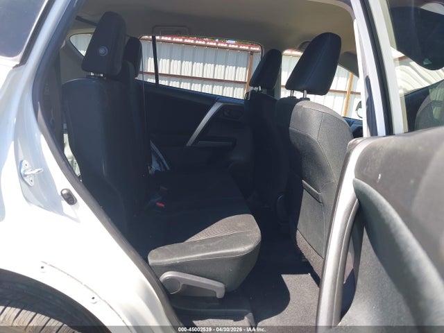 45002539 :رقم المزاد ، JTMBFREV1JJ242811 vin ، 2018 Toyota Rav4 Le مزاد بيع