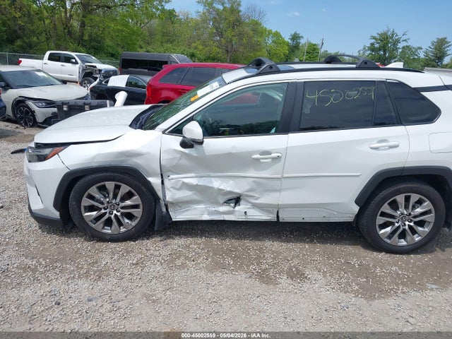 2025 Toyota Rav4 Xle Premium მანქანა იყიდება აუქციონზე, vin: 2T3A1RFV5SW552309, აუქციონის ნომერი: 45002559
