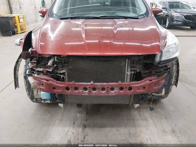 Продажа на аукционе авто 2016 Ford Escape Titanium, vin: 1FMCU9JX5GUA21555, номер лота: 45002605