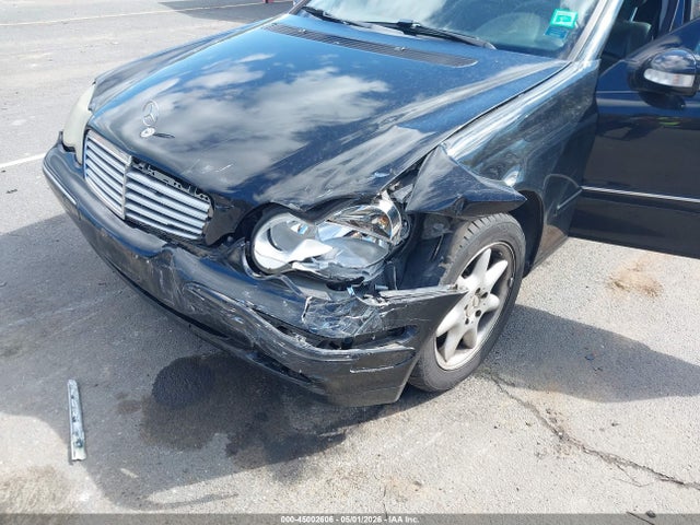 45002606 :رقم المزاد ، WDBRF64J13F440482 vin ، 2003 Mercedes-benz C 320 Sport مزاد بيع