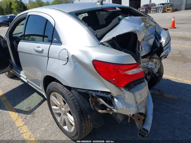 2012 Chrysler 200 Touring მანქანა იყიდება აუქციონზე, vin: 1C3CCBBB6CN125420, აუქციონის ნომერი: 45002625