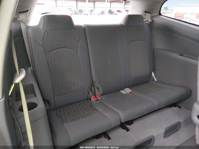 45002679 :رقم المزاد ، 1GNKRGKD5FJ256748 vin ، 2015 Chevrolet Traverse 1lt مزاد بيع
