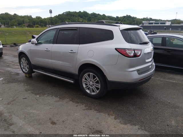 45002679 :رقم المزاد ، 1GNKRGKD5FJ256748 vin ، 2015 Chevrolet Traverse 1lt مزاد بيع