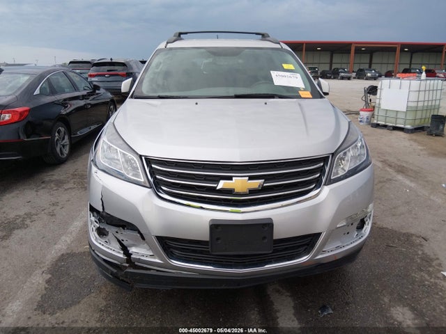 45002679 :رقم المزاد ، 1GNKRGKD5FJ256748 vin ، 2015 Chevrolet Traverse 1lt مزاد بيع