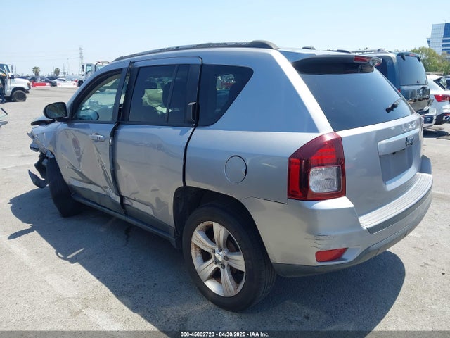 1C4NJCBA7HD147978 Jeep Compass Sport Fwd