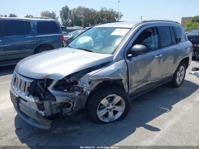 1C4NJCBA7HD147978 Jeep Compass Sport Fwd