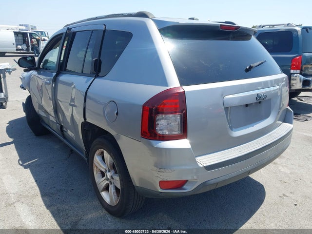 1C4NJCBA7HD147978 Jeep Compass Sport Fwd