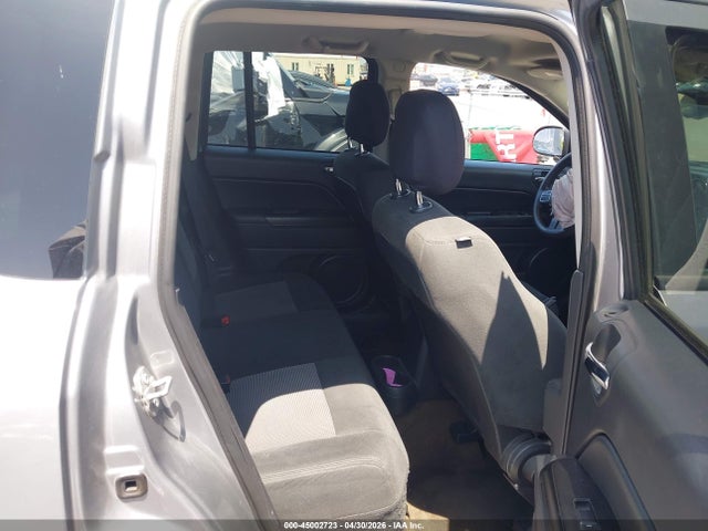 1C4NJCBA7HD147978 Jeep Compass Sport Fwd