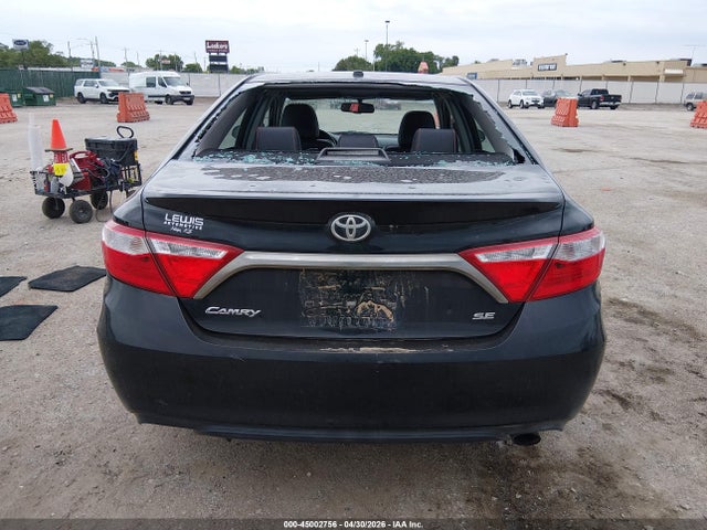 4T1BF1FK4FU057322 Toyota CAMRY SE