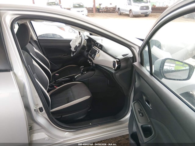 45002765 :رقم المزاد ، 3N1CN8EV1ML831620 vin ، 2021 Nissan Versa Sv Xtronic Cvt مزاد بيع