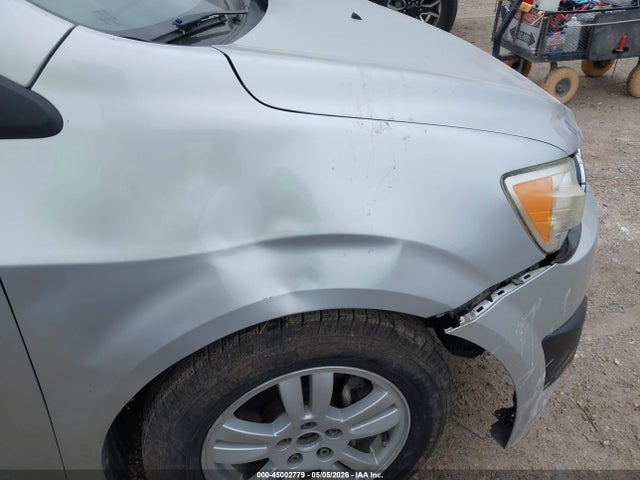Продажа на аукционе авто 2013 Chevrolet Sonic Ls Auto, vin: 1G1JA5SH5D4143471, номер лота: 45002779