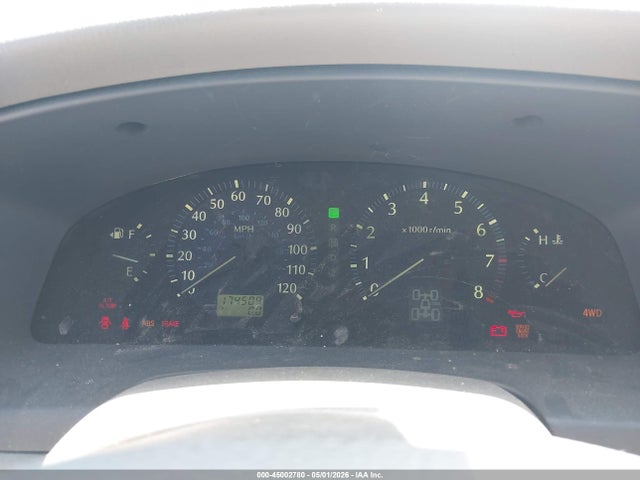 Продаж на аукціоні авто 2002 Infiniti Qx4 Luxury, vin: JNRDR09Y12W252694, номер лоту: 45002780