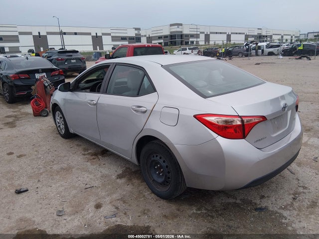 45002781 :رقم المزاد ، 2T1BURHE2HC768694 vin ، 2017 Toyota Corolla Le مزاد بيع