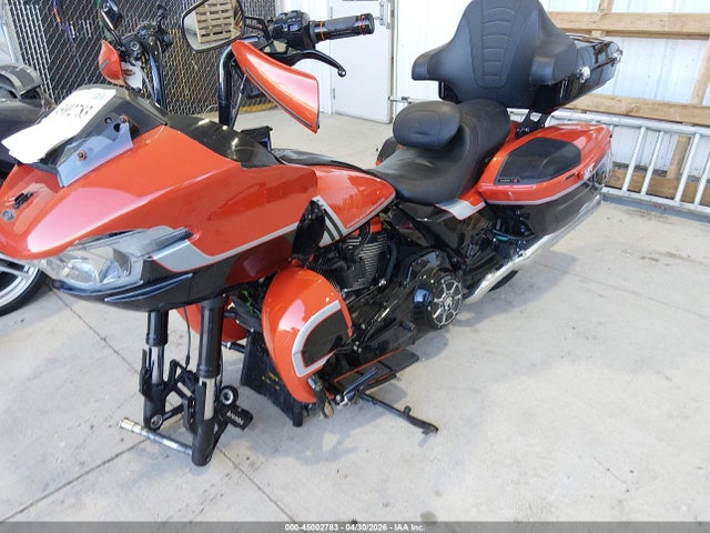Harley-Davidson FLTRXSE 2024 1HD1TC61XRB957345 Image 2