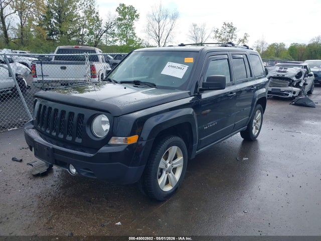 2015 Jeep Patriot Limited მანქანა იყიდება აუქციონზე, vin: 1C4NJRCB3FD215572, აუქციონის ნომერი: 45002802