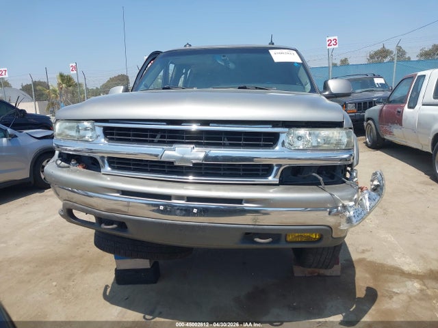 2003 Chevrolet Suburban 1500 Lt მანქანა იყიდება აუქციონზე, vin: 3GNFK16T83G300551, აუქციონის ნომერი: 45002812