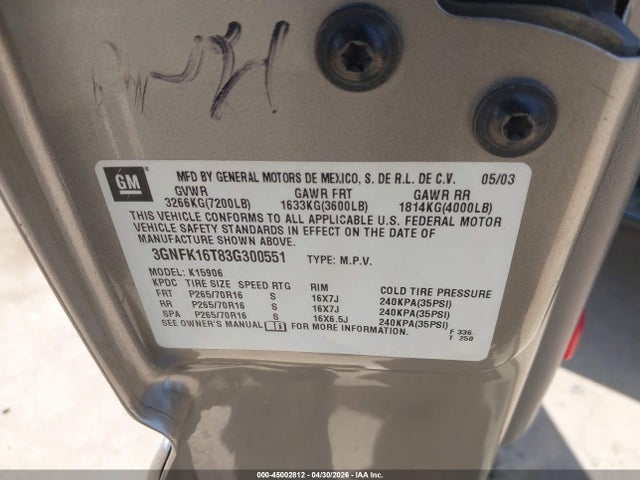 2003 Chevrolet Suburban 1500 Lt მანქანა იყიდება აუქციონზე, vin: 3GNFK16T83G300551, აუქციონის ნომერი: 45002812