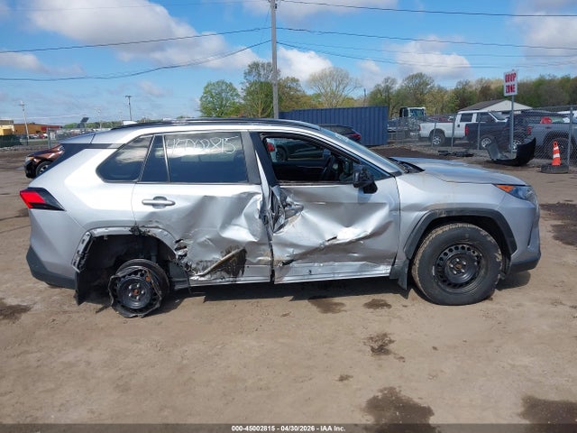 45002815 :رقم المزاد ، 2T3F1RFV9LW138750 vin ، 2020 Toyota Rav4 Le مزاد بيع