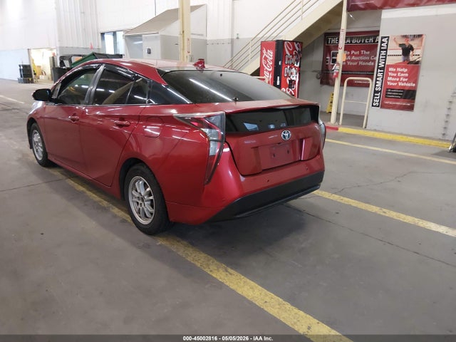 Toyota Prius Two 2018 JTDKBRFU4J3583013 Image 3