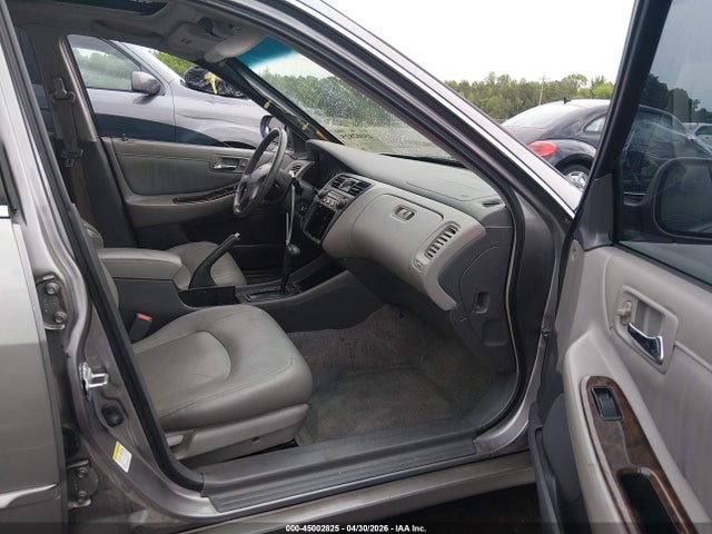Продажа на аукционе авто 2000 Honda Accord 2.3 Ex, vin: 1HGCG566XYA139075, номер лота: 45002825