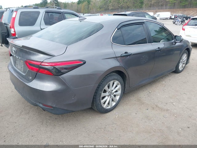 4T1B11HKXKU257224 Toyota CAMRY LE