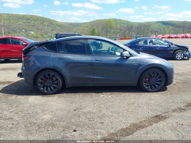 Продаж на аукціоні авто 2023 Tesla Model Y Performance Dual Motor All-wheel Drive, vin: 7SAYGDEF6PF938974, номер лоту: 45002841