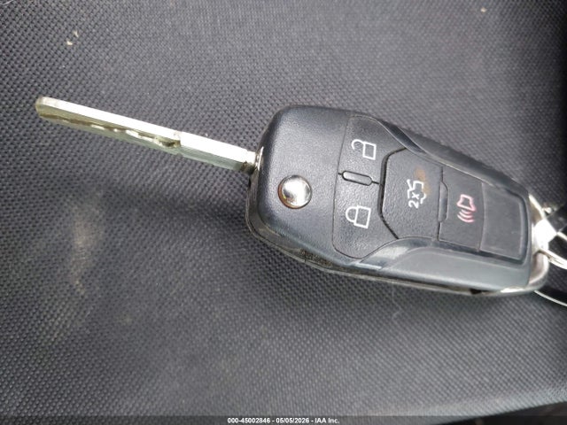 45002846 :رقم المزاد ، 3FA6P0T90GR329667 vin ، 2016 Ford Fusion Se مزاد بيع